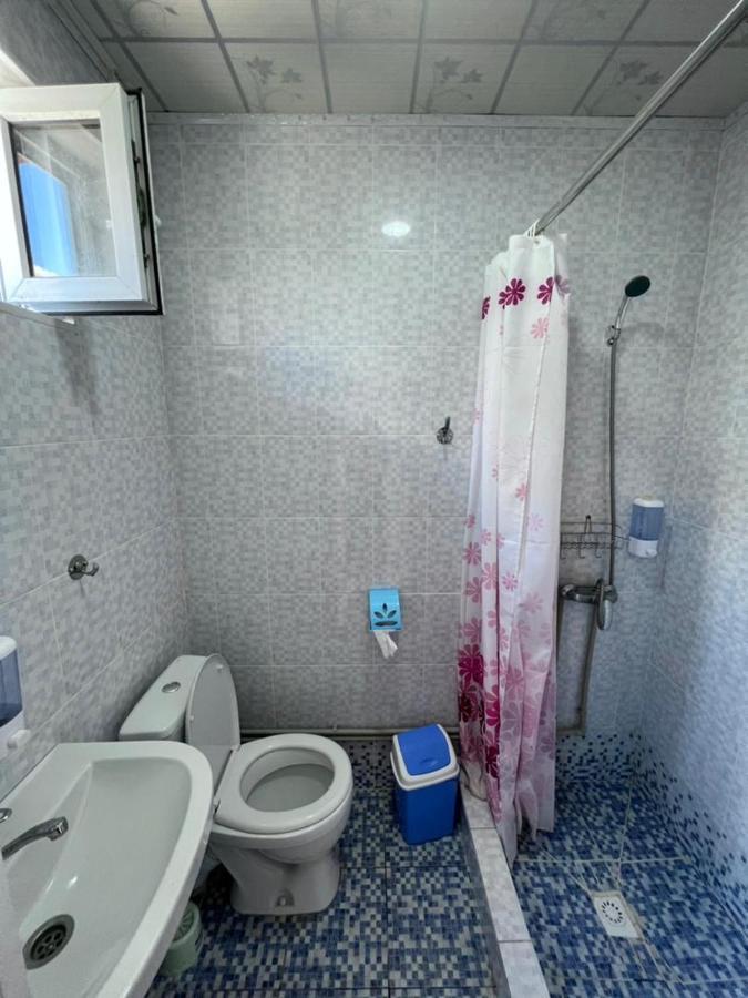 Guest House Jamal Naryn Kültér fotó